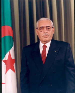 Ali Kafi Staatpresident (1992-1994)